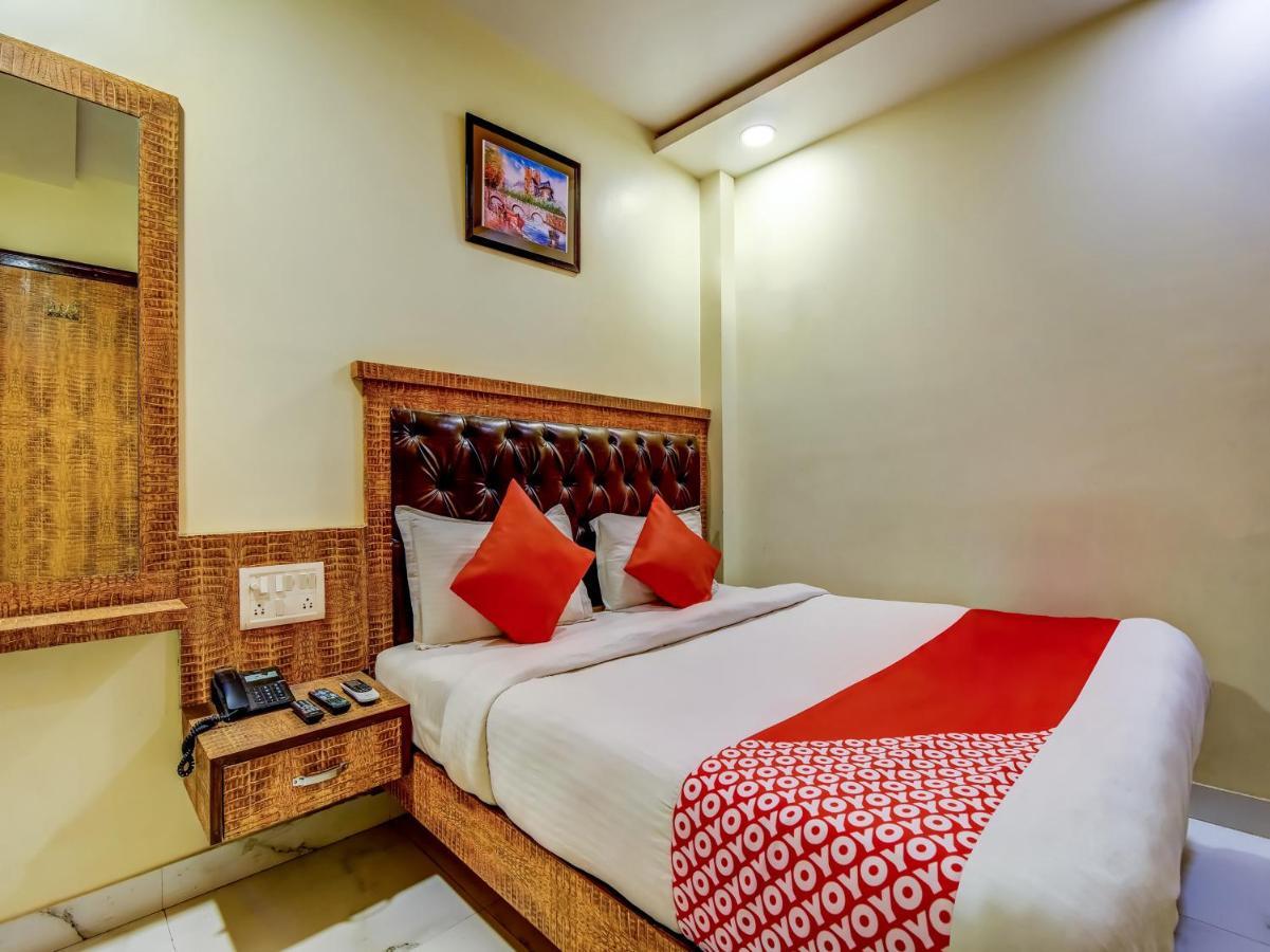 Hotel Sarthak Palace - By Pooja Hospitality New Delhi Eksteriør billede